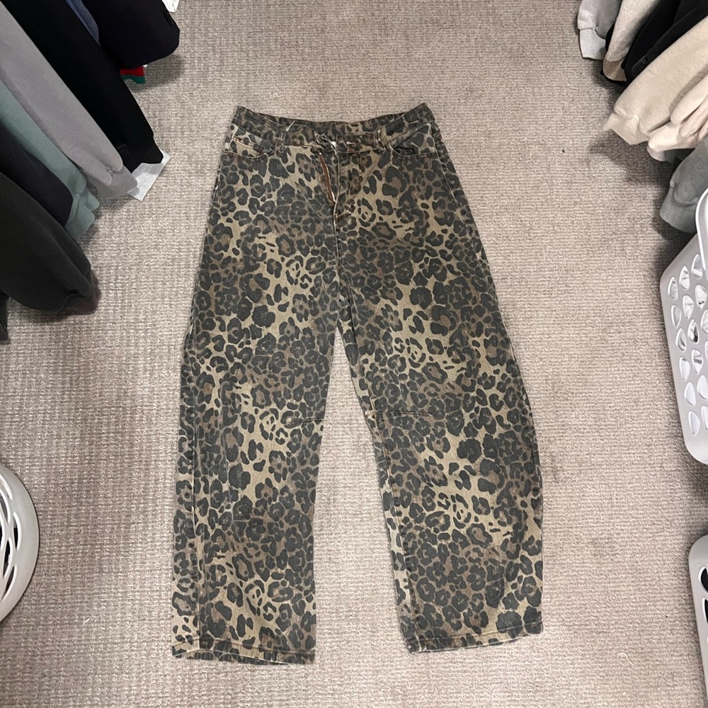 Leopard Print Barrel Jeans